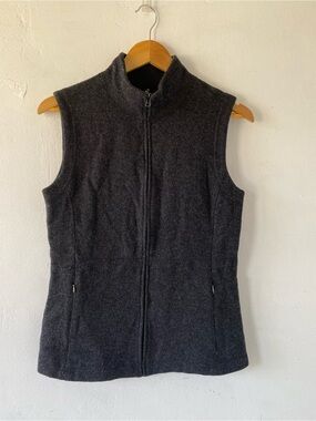 Woolx Charcoal merino wool Gray Sleeveless Zip-Front Fleece Vest